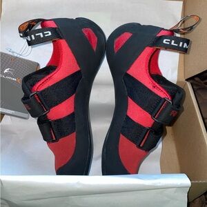 Rave Climb X Red and Black Climbing Shoes size men 6.5 women 7.5